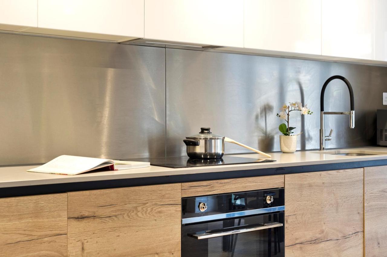 Luxury One Bedroom Greenwich Studio Apartment Near Canary Wharf By Underthedoormat Londra Dış mekan fotoğraf